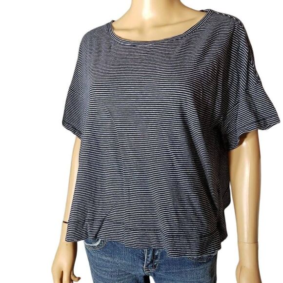 Old Navy top M - Picture 1 of 3